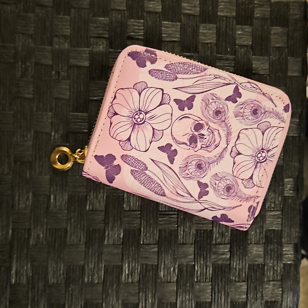 Pink & Purple Skull & Flower Zippered Wallet! New!